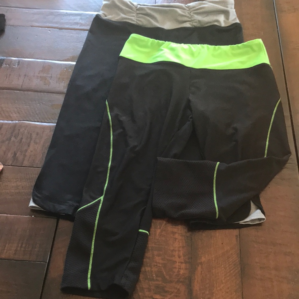 2 Pair workout leggings